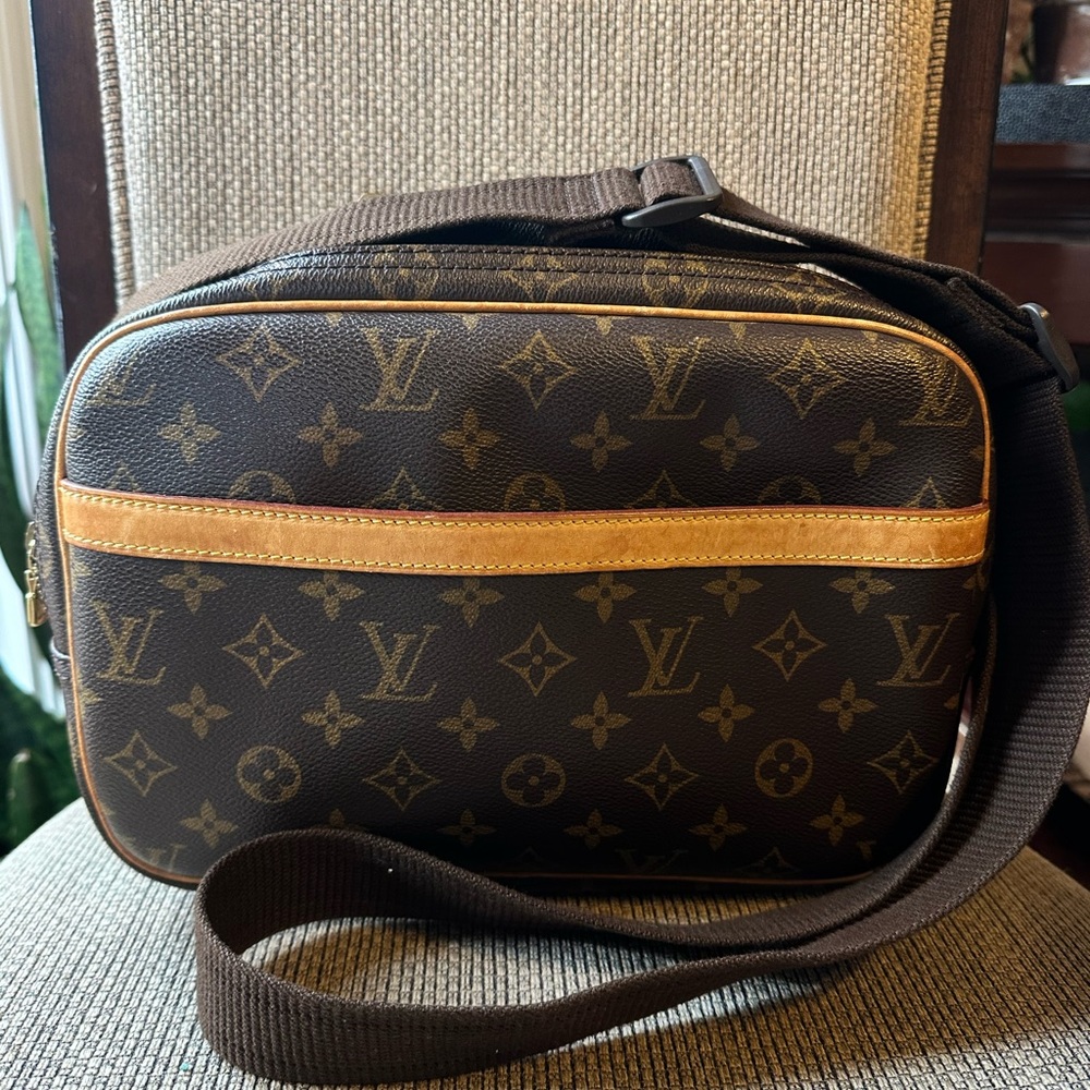 Authentic LV reporter crossbody bag